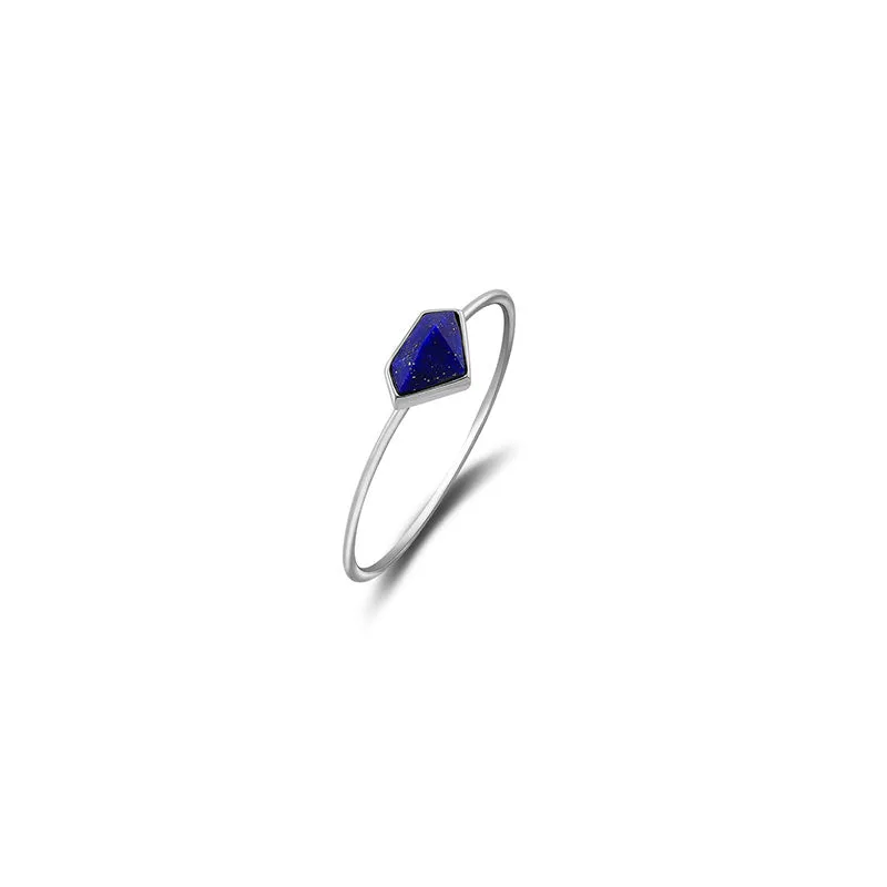 18k Gold Diamond Shape Lapis Ring