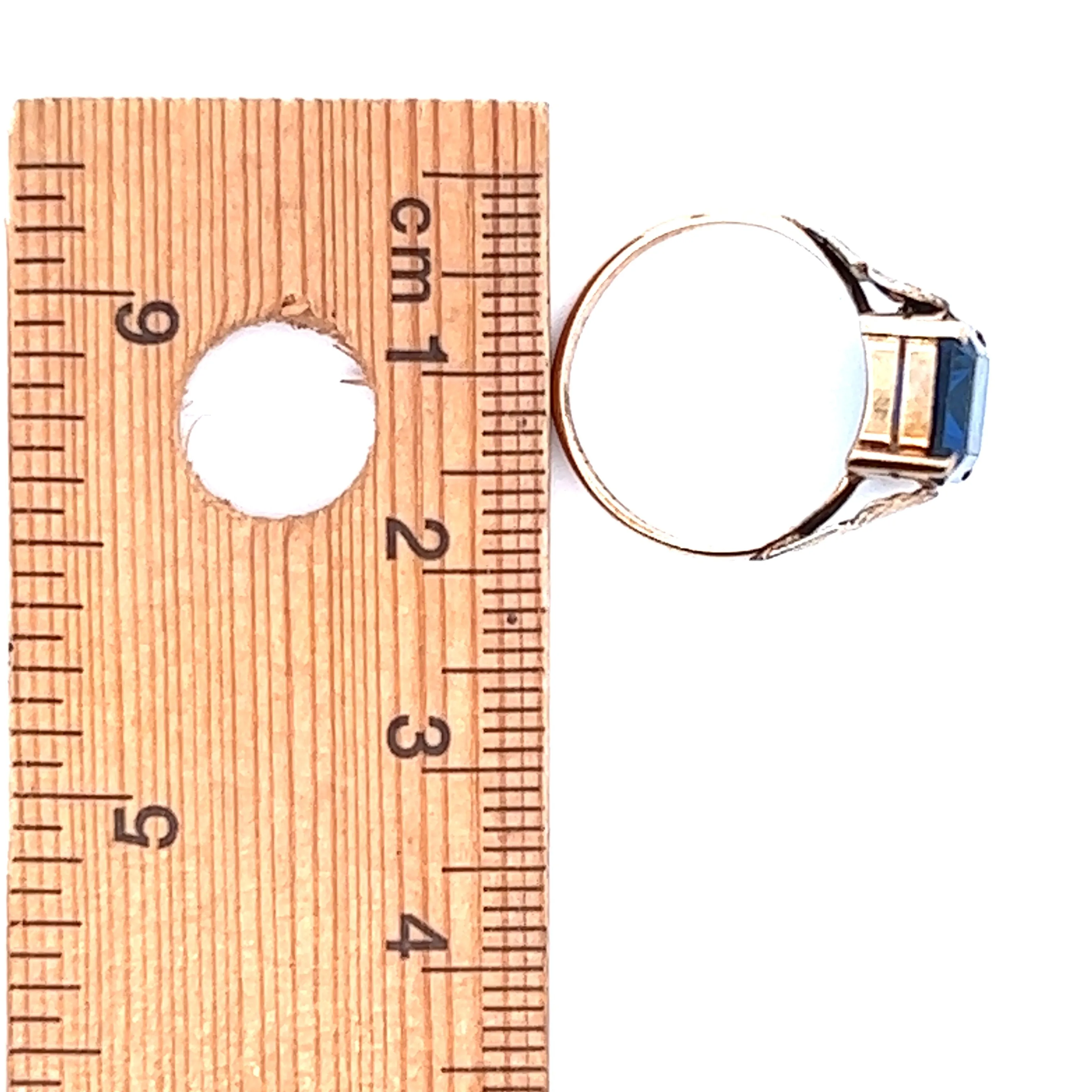9ct Yellow Gold & Created Spinel Vintage Ring