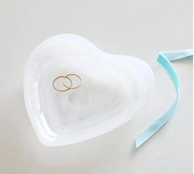 Alabaster White Heart Plate