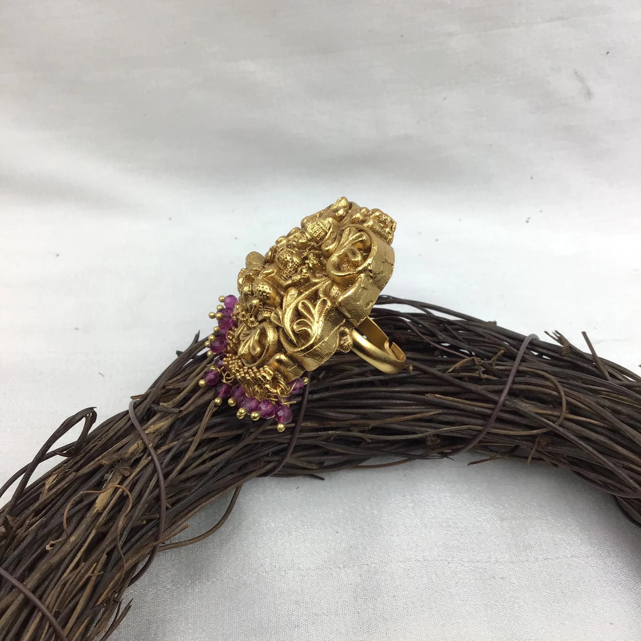 Antique Gold Finish Cocktail Adjustable Ring 9712-4751