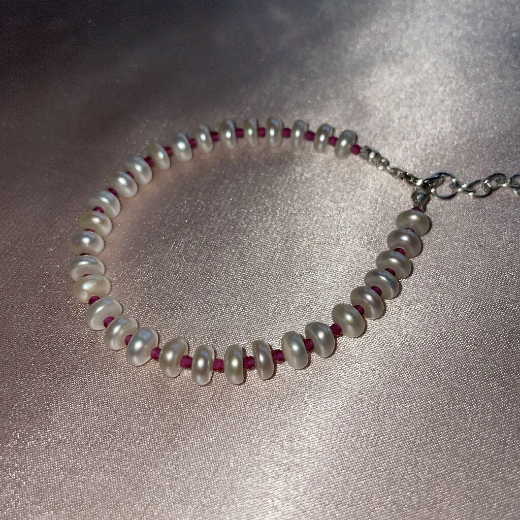 Button Gemstone Freshwater Pearl Bracelet