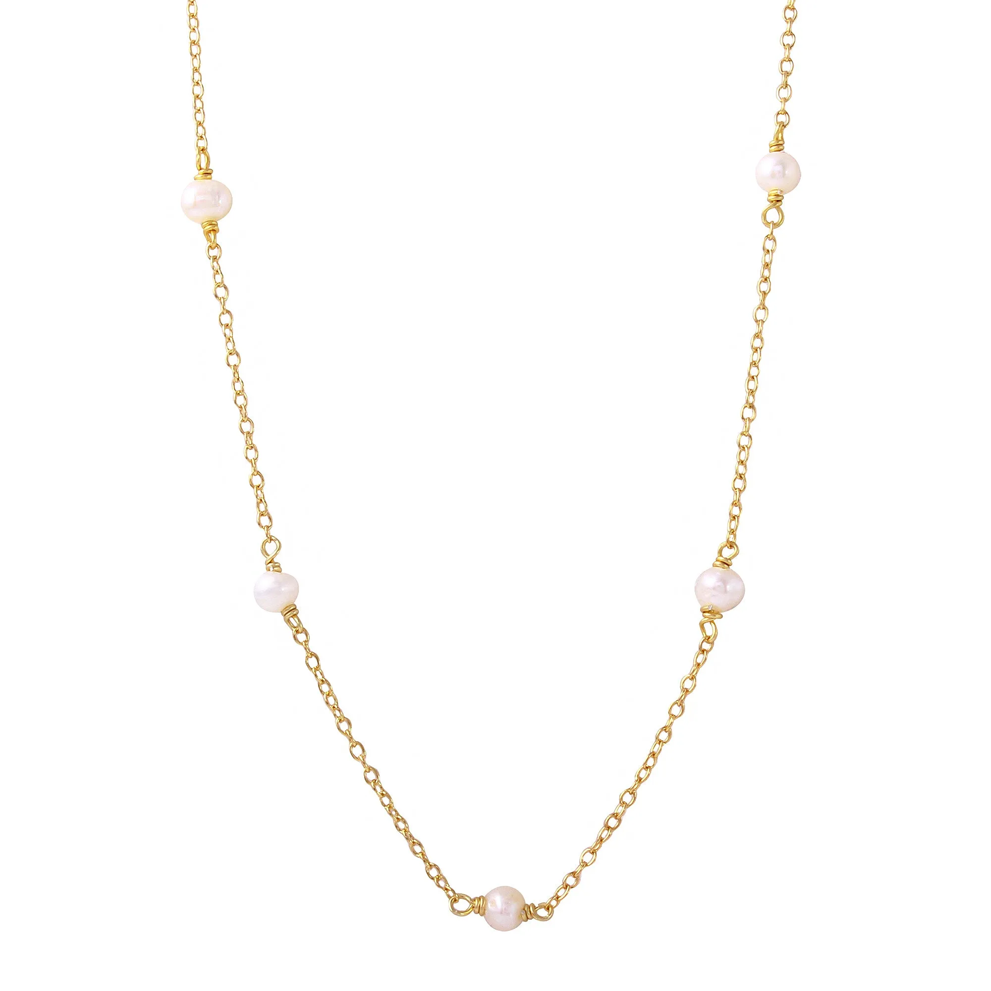 Dainty Pearls Necklace