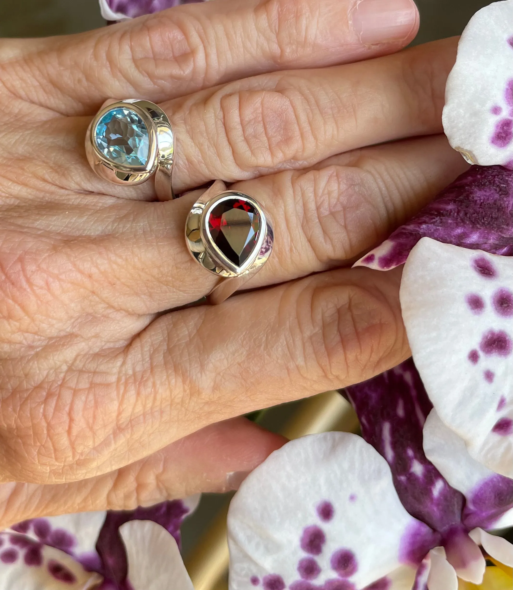 Embrace Ring Ai146P