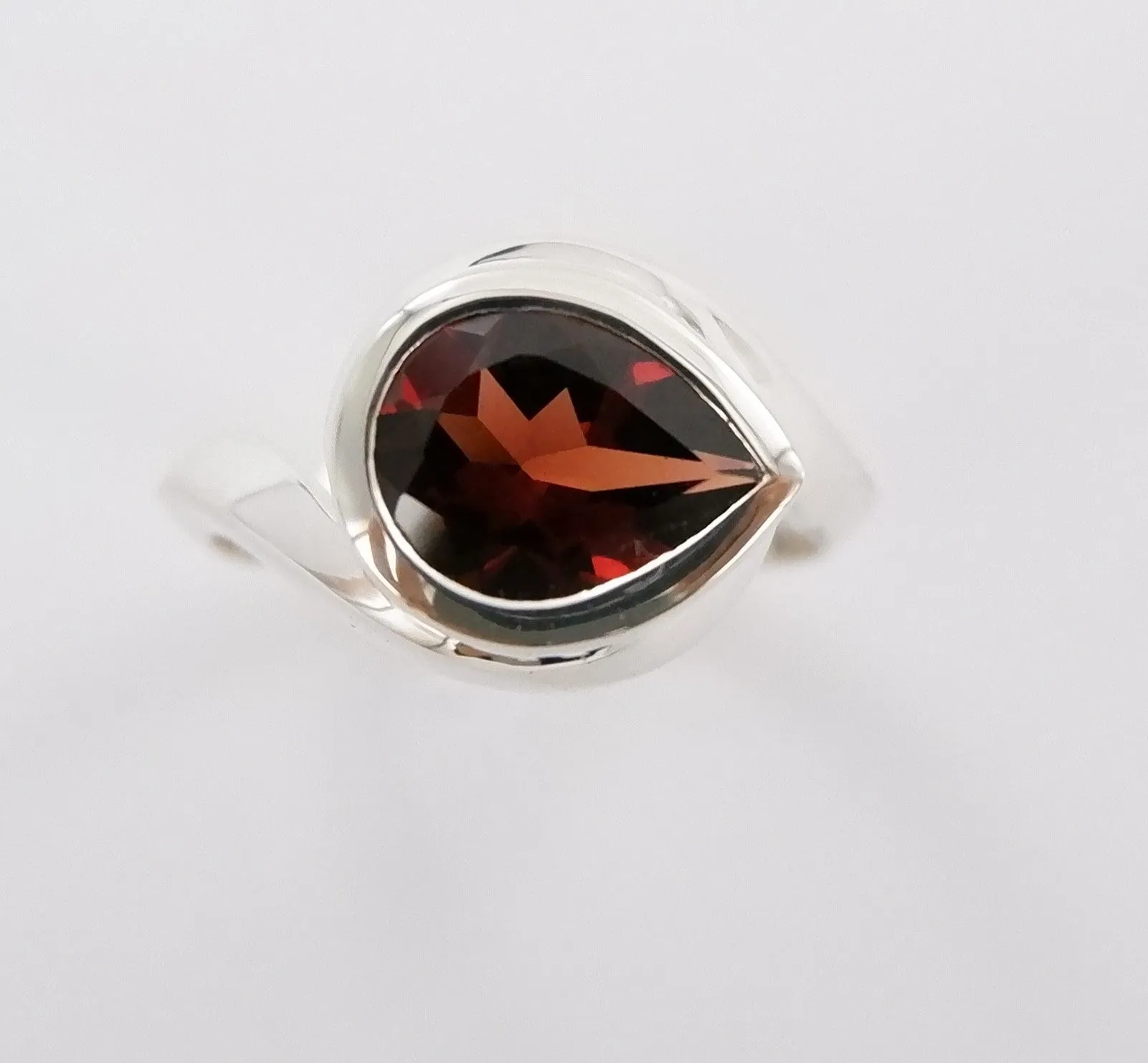Embrace Ring Ai146P