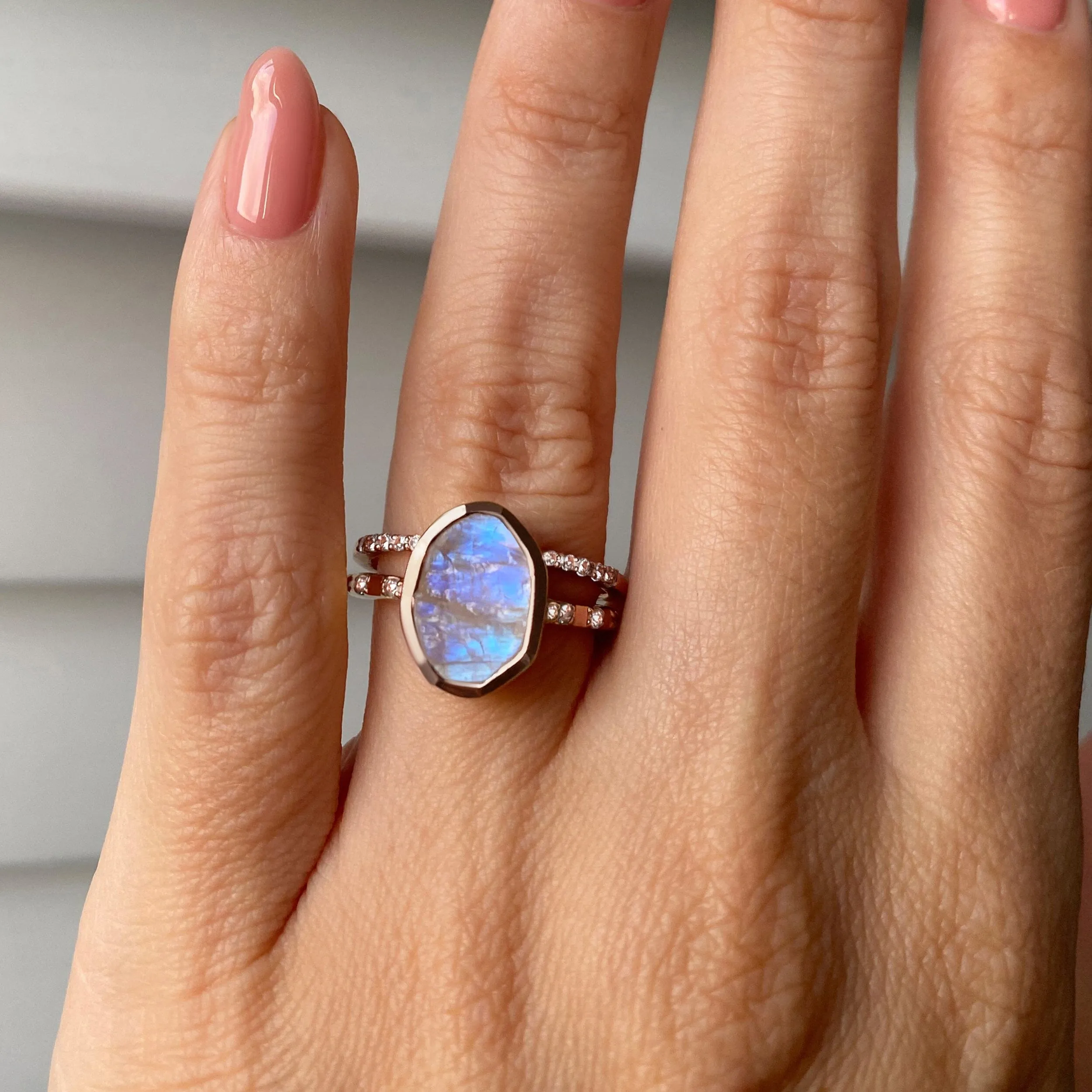 Hypnotic Ring & Twinkling Band