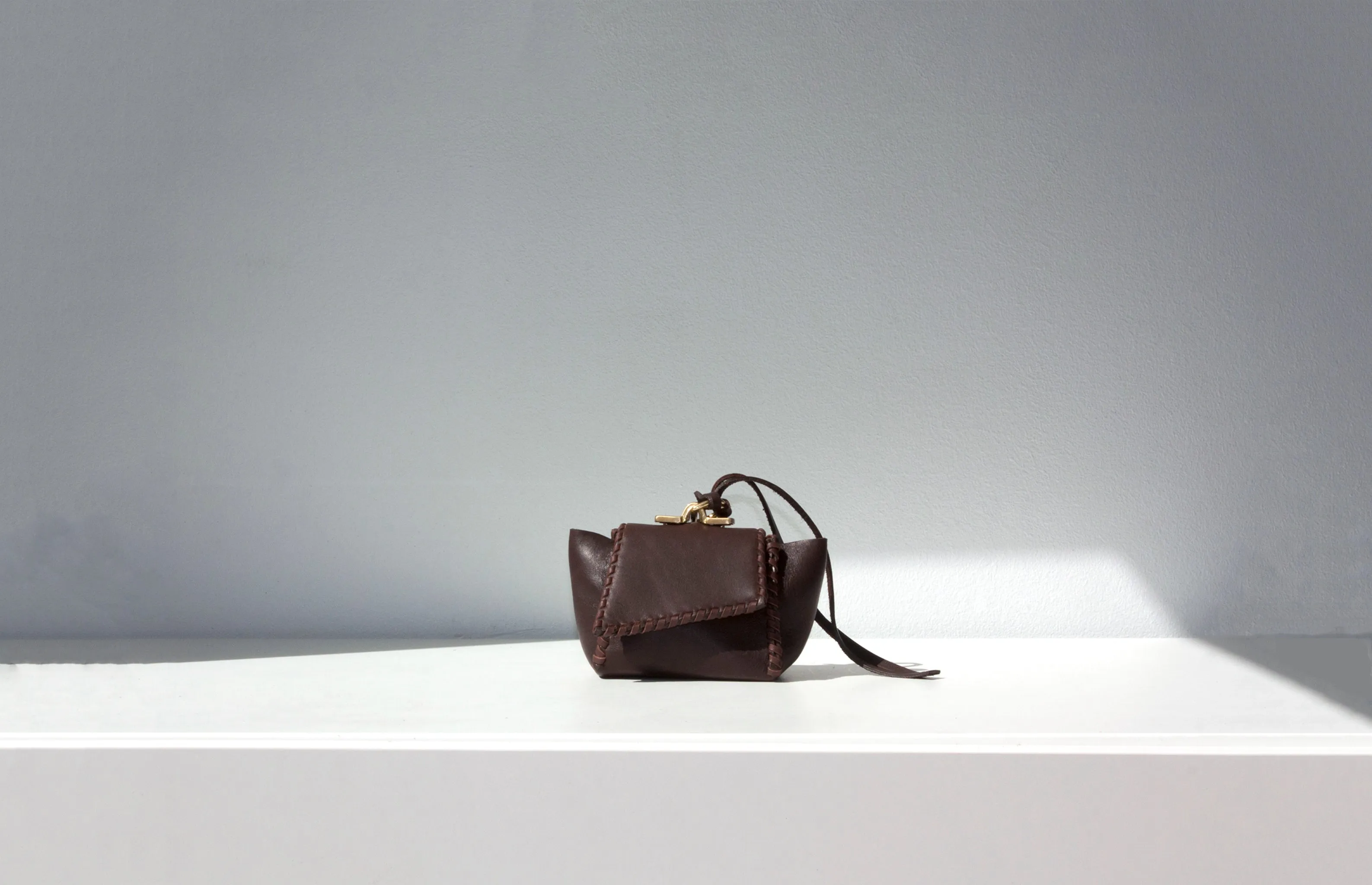 MICRO NELEPHANT in Palisander Brown