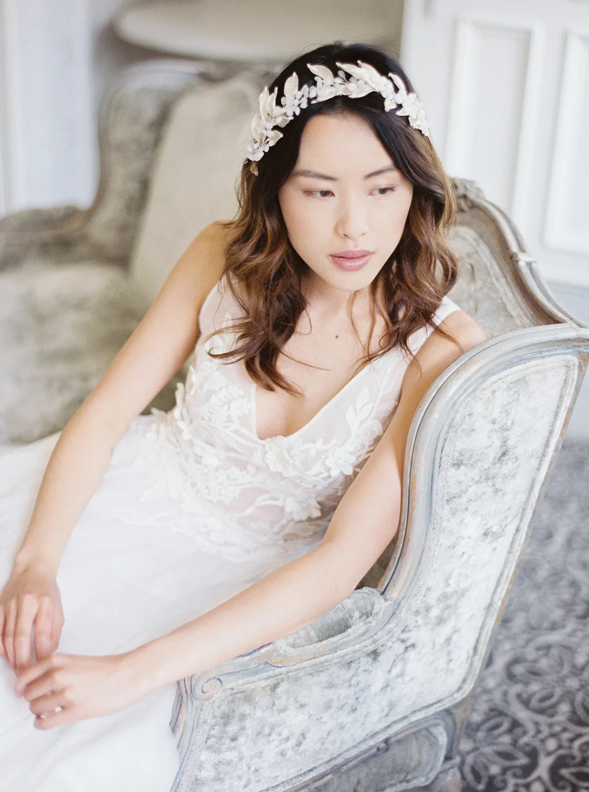NOEMI | Silver Moonstone Crown
