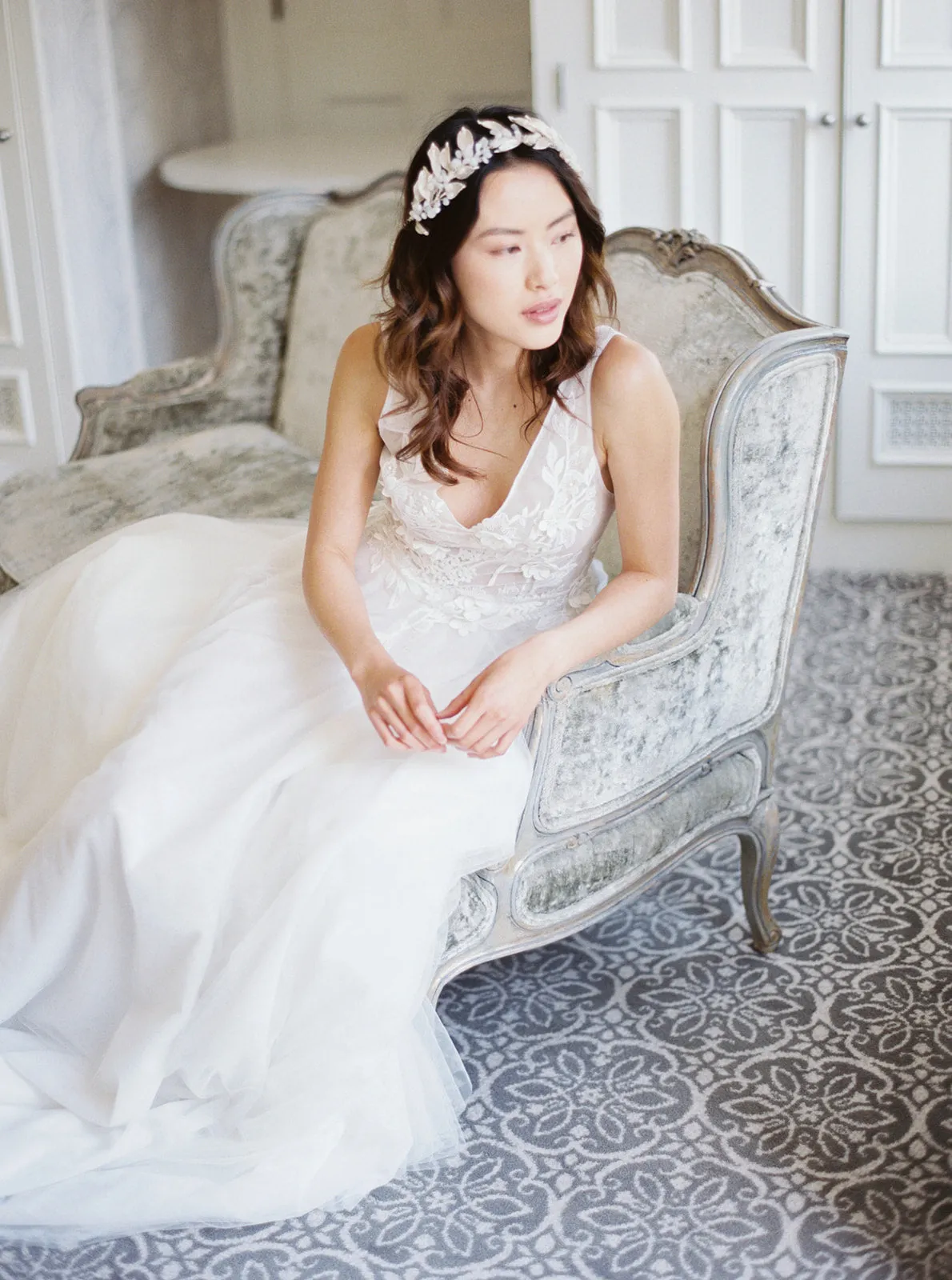 NOEMI | Silver Moonstone Crown