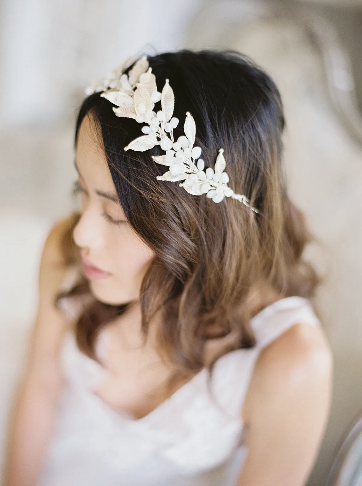 NOEMI | Silver Moonstone Crown