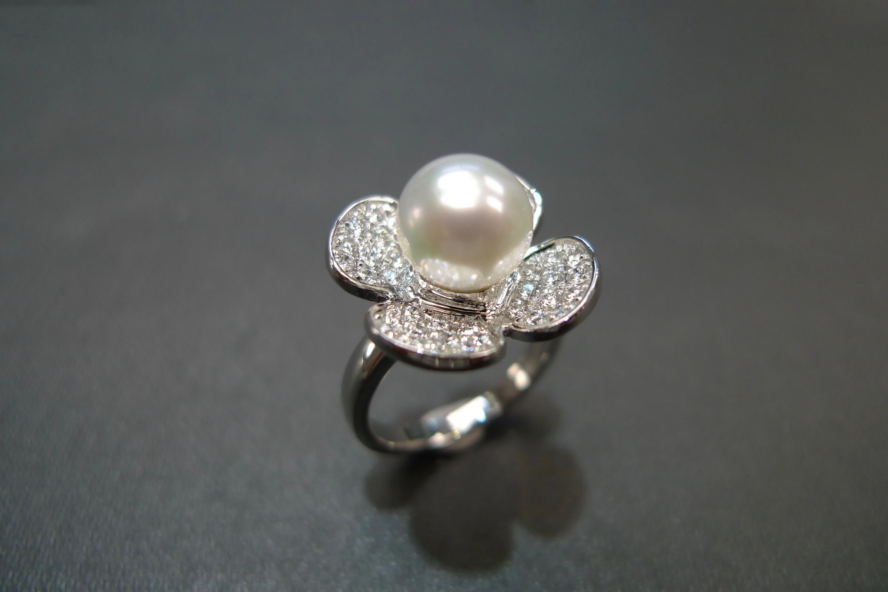 Pearl and Diamond Ring