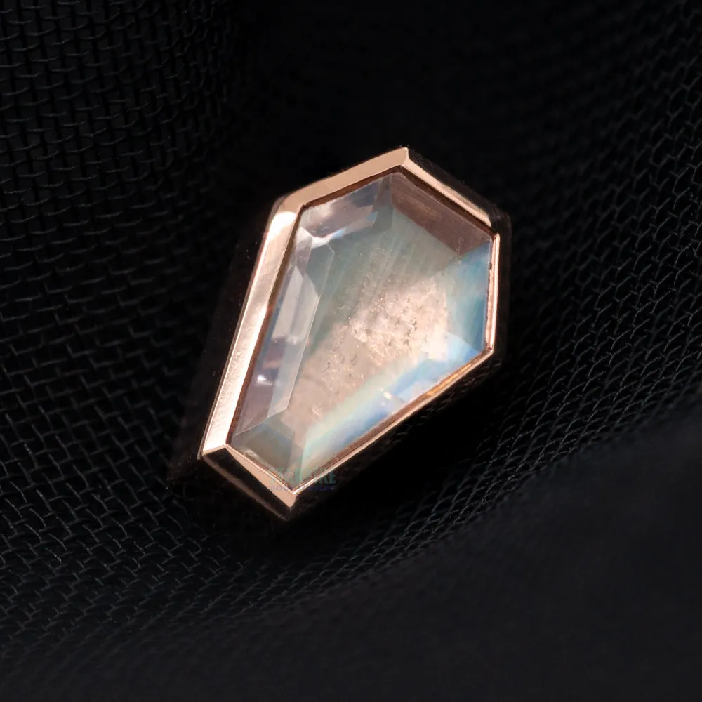 "Coffin" Threaded End in Gold with Rainbow Moonstone
