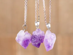 Raw AMETHYST Crystal Necklace - Magnetic Clasp - Raw Crystal Necklace, Birthstone, Pendant Necklace, Handmade Jewelry, E1567