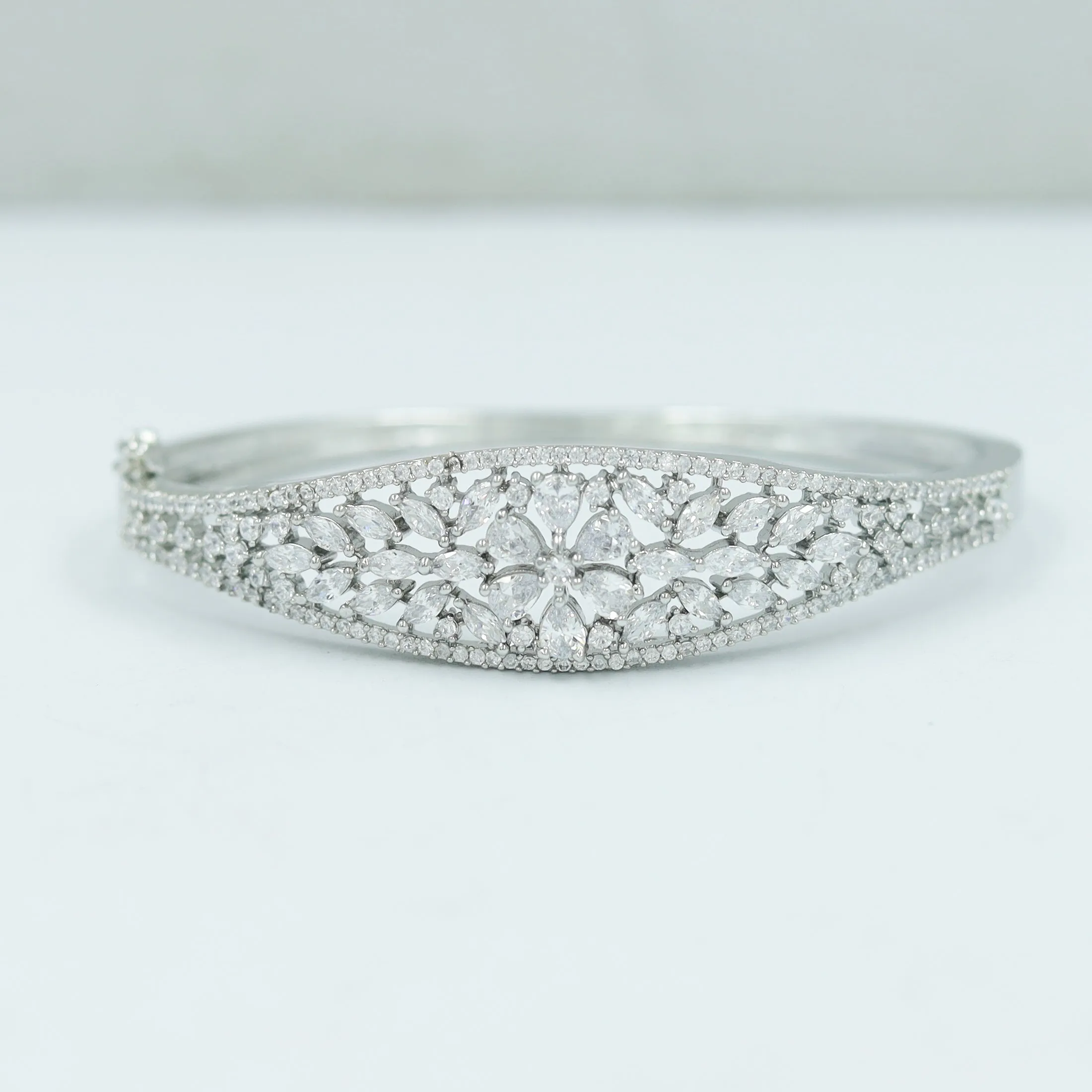 Zircon/AD Bracelet 11704-11