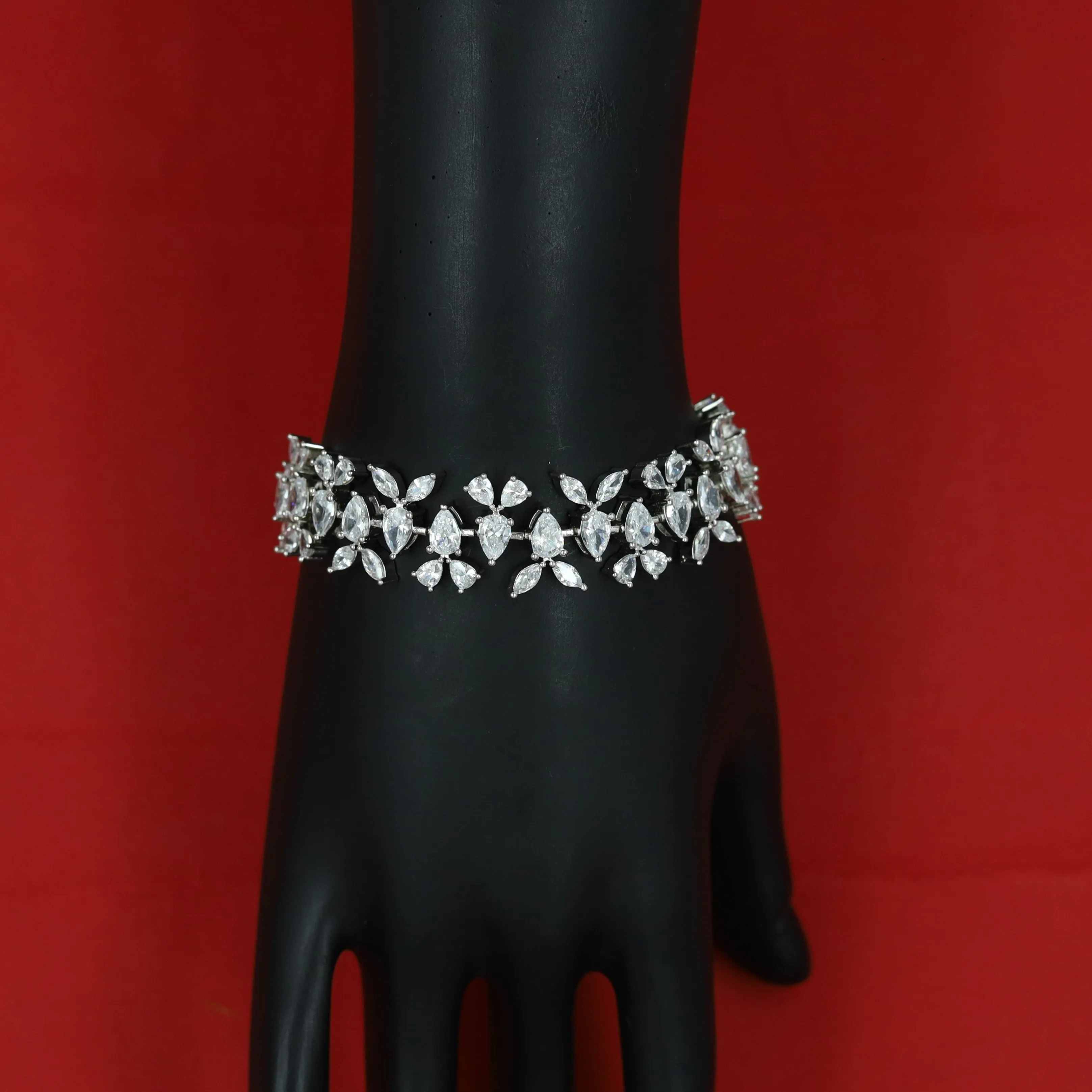 Zircon/AD Bracelet 14880-08