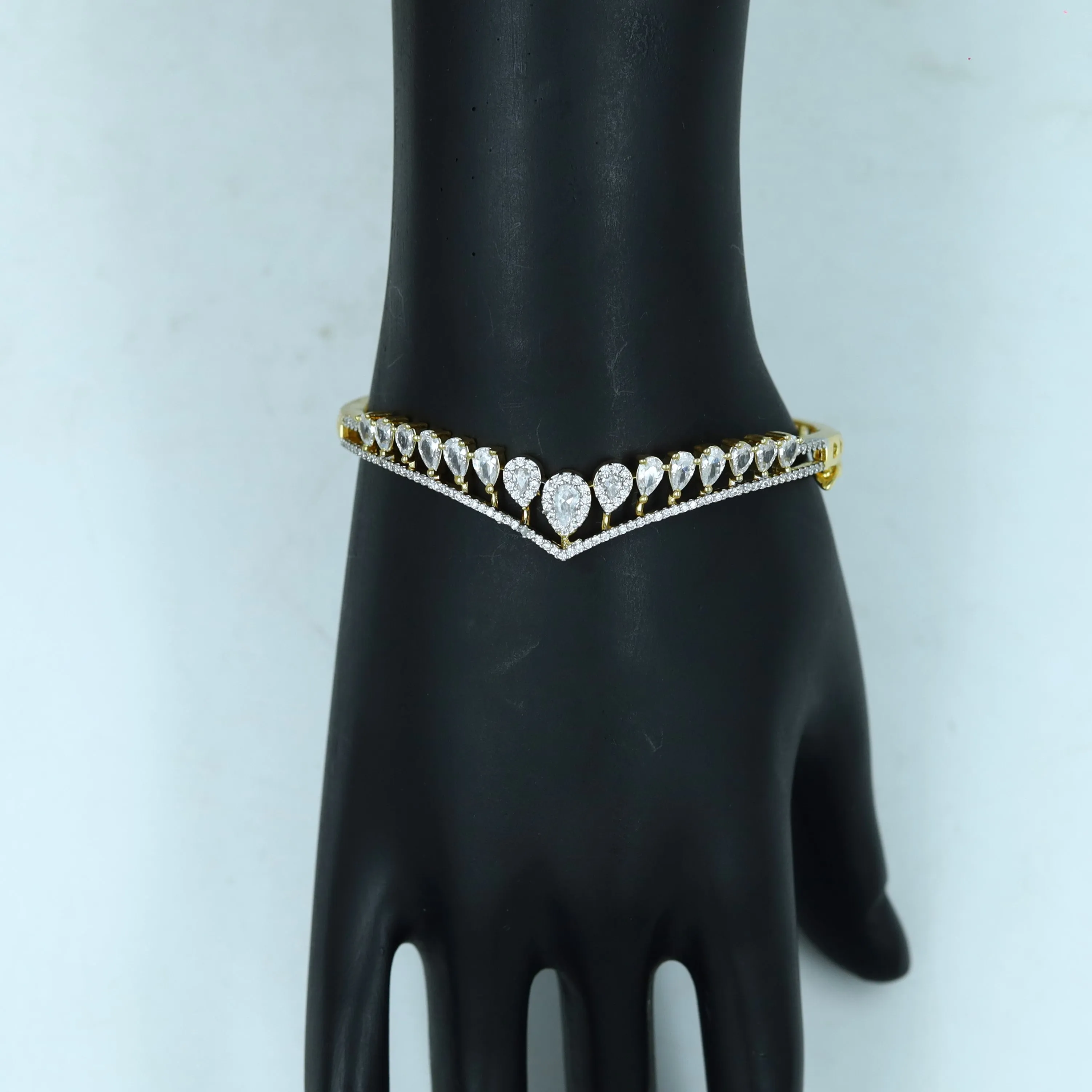 Zircon/AD Bracelet 14882-08