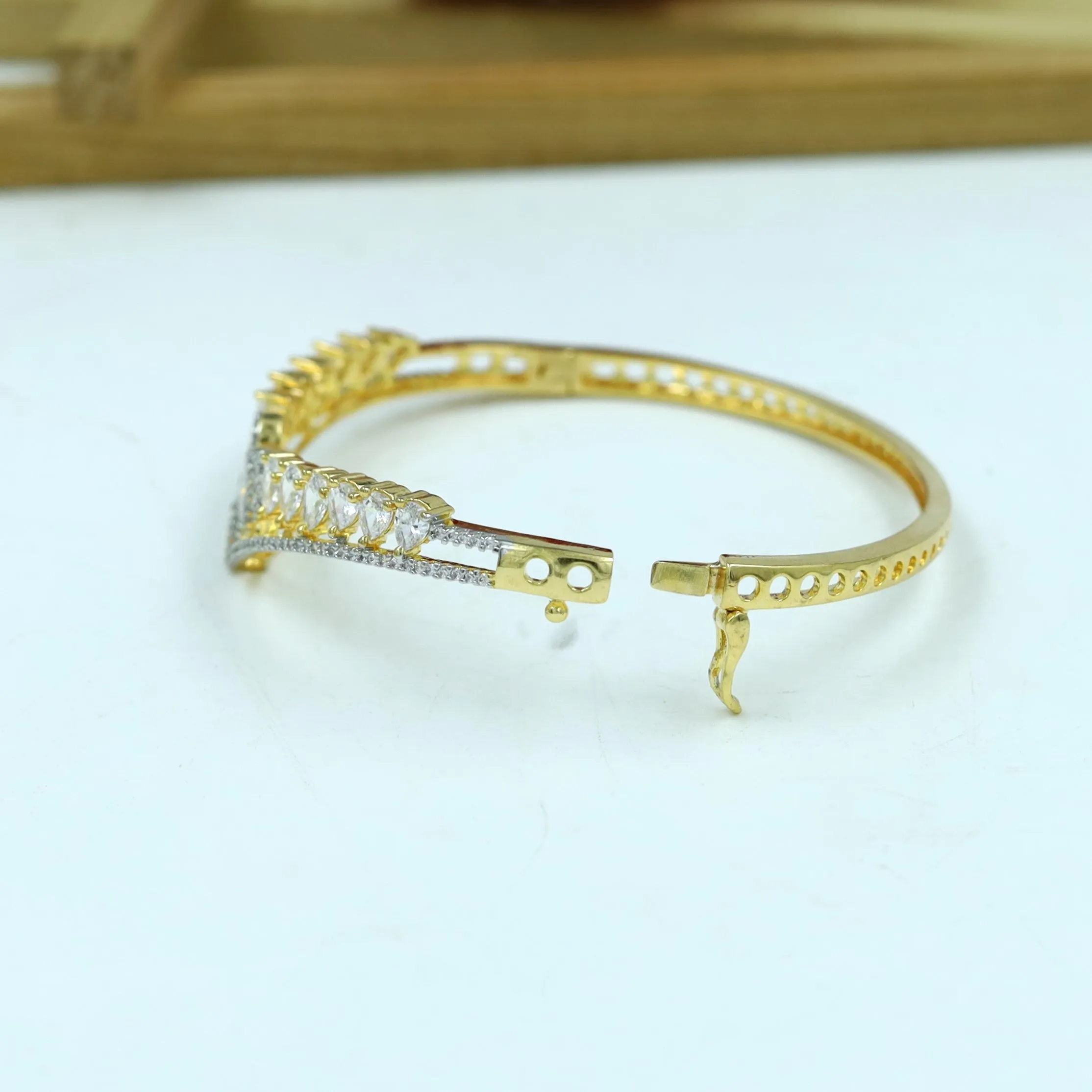 Zircon/AD Bracelet 14882-08